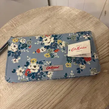 Cath Kidston 멀티 티켓 파우치