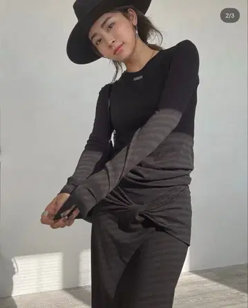 새상품 웰니스 스커트