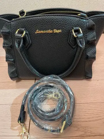 사만사 베가 블랙 숄더백