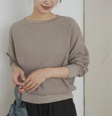 새상품 어반 리서치 도어스 턱 플라이 롱 슬리브 T셔츠