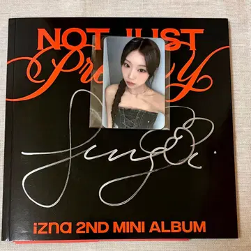 izna 존은 NOT JUST PRETTY Mnet 친필 사인 앨범