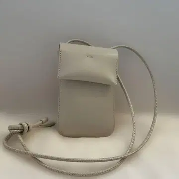 [ YAHKI ] 숄더백 light taupe