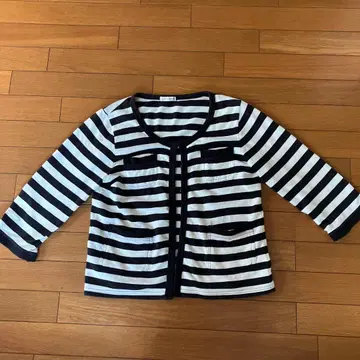 a.v.v standard 긴팔 가디건 블랙 화이트 스트라이프