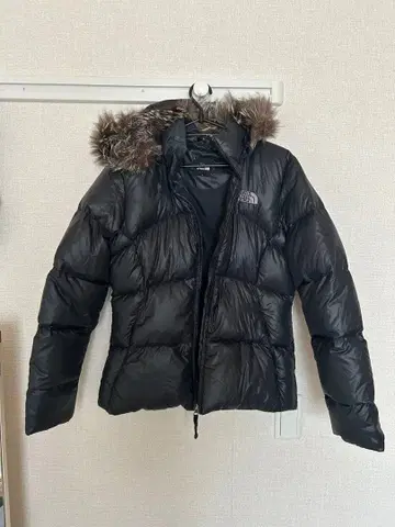 THE NORTH FACE 블랙 다운 자켓 M 여성용 퍼