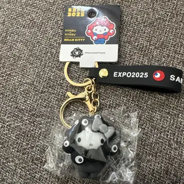 산리오 블랙 미야쿠미야쿠 키티  입체 키링 EXPO2025
