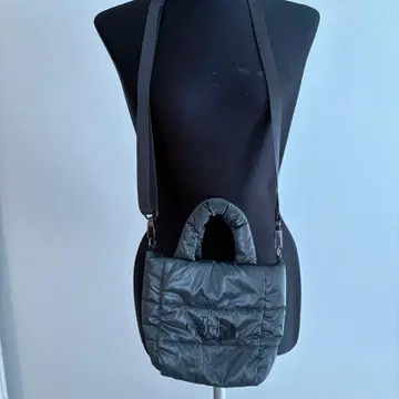 THE NORTH FACE 숄더백 블랙