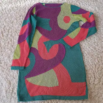 다색 추상 패턴 긴팔 니트 스웨터