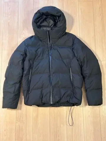 유니클로 심리스 다운 후드티