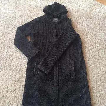 후드 부착 다크 그레이 니트 가디건