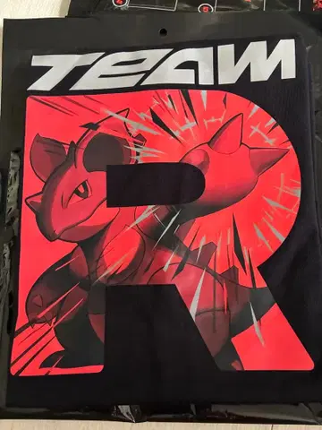 [ 새상품 ] 로켓단 T셔츠 포켓몬 니드퀸 L사이즈