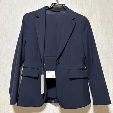 GU 네이비 자켓과 팬츠 세트 S