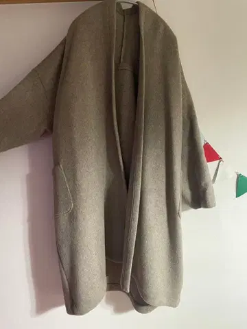 가운 코트! 울 100% 어른 내추럴