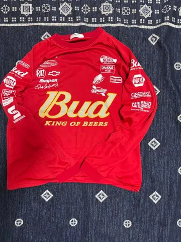 구제 의류 레드 롱T U LAN