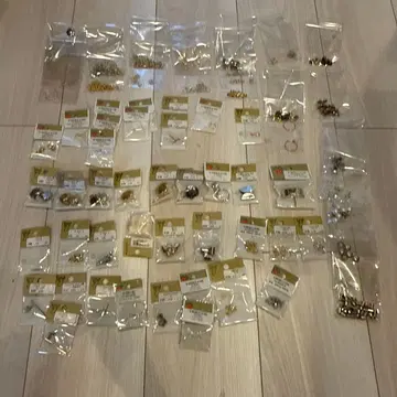 액세서리 제작 키트 다수의 부품