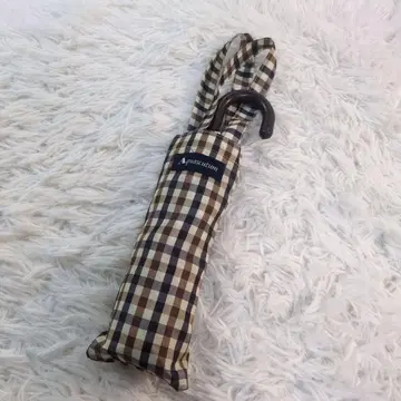 아쿠아 스큐텀 접이식 우산