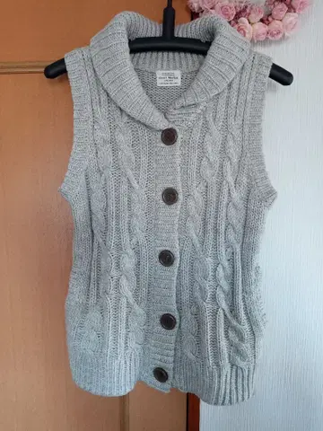 여성용 케이블 짜임 슬리브리스 니트 베스트 HeartMarket