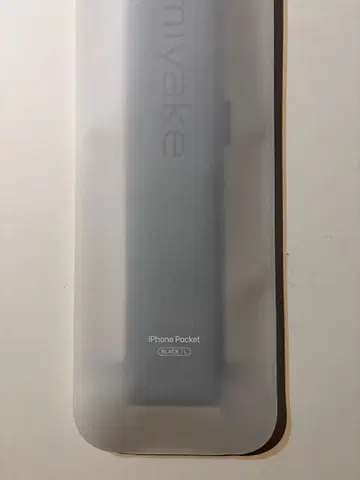 Apple iPhone Pocket ISSEY MIYAKE 롱 블랙