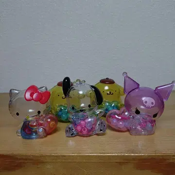 산리오 캐릭터즈 크리스탈 간이 침대