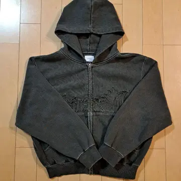 BLESSU 지퍼 후드티