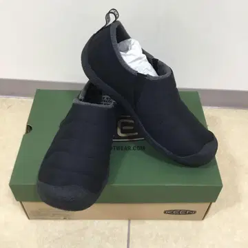 새상품 킨 하우저2 KEEN HOWSER II 스니커즈 26.5cm