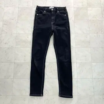 GYDA 하이웨스트 원 워시 팬츠 M 사이즈