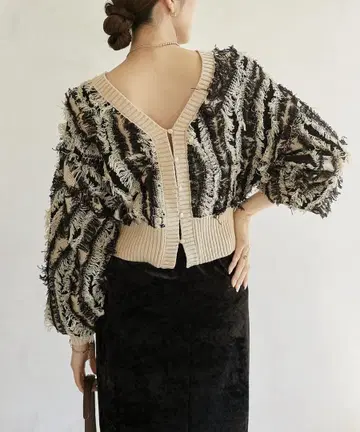 [Thevon] 앞뒤 2way 프린지 숏 가디건