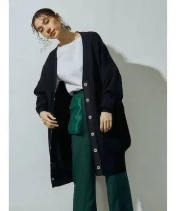 [ 미사용 새상품 ] un3d. 아쓰리드 롱 가디건