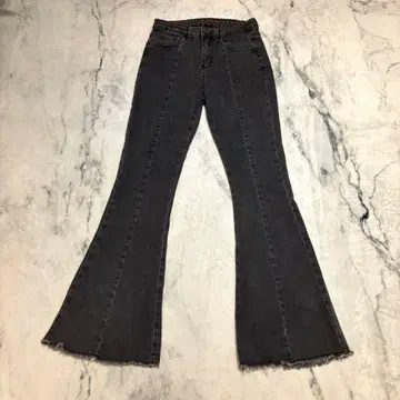 코코모모 플레어 데님 팬츠 부츠컷