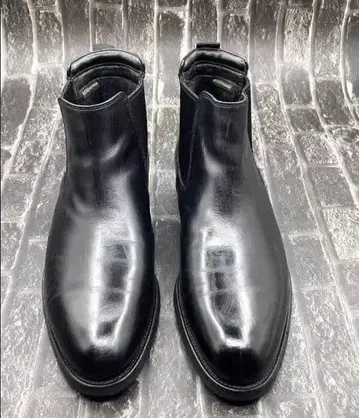 블랙 가죽 사이드 고어 부츠