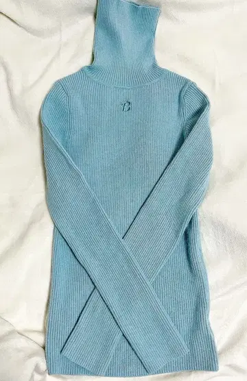 정품 bibiy B. TURTLE KNIT 블루 blue 비비