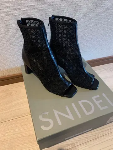 [스나이델] 오픈토 메쉬 부츠