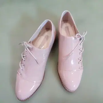 릴리 브라운 로퍼 미사용