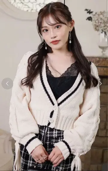 스핀들 몰 니트 가디건