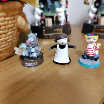 무민 피규어 3개