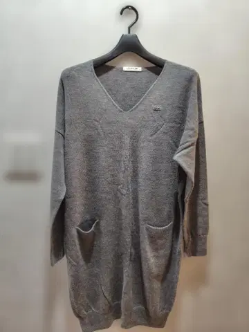 LACOSTE 그레이 V넥 니트 원피스 M 사이즈