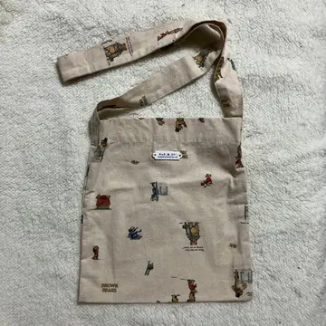 R&D.M.Co- 브라운 베어 숄더백