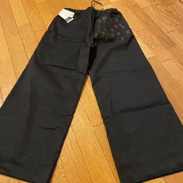 sousou 스트레치 새틴 와이드 팬츠