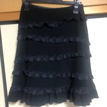 지저스 디아망테의 신부 스커트