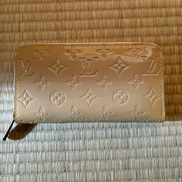 장지갑 베이지 골드 지퍼