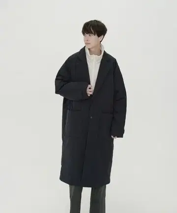 NEW BALANCE MET24 체스터 코트 네이비 L 사이즈