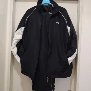 남성용 FILA 윈드 브레이커 솜 충전 따뜻한 블랙/화이트 상하의 세트