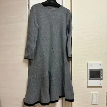 저스길리티 페플럼 니트 원피스 니트 원피스 밑단 플레어 2