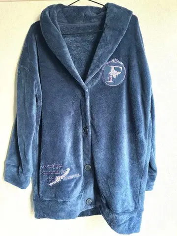 장송의 프리렌 마쉬멜로우 필 라운지 가디건 GU 페른