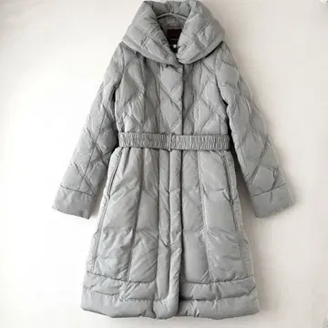 [ AMACA ] 다운 코트 라이트 그레이 금장 장식 벨트 40 롱다운