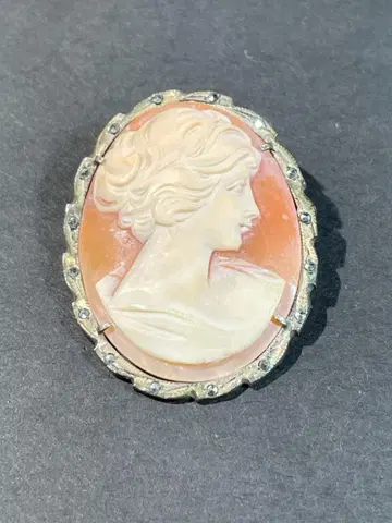 빈티지 카메오 브로치