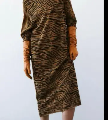 새상품! ZARA 리얼 가죽 롱 그로브 M