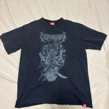 [ 오늘만 가격 인하 중 ] crazy raccoon 락의 날 T셔츠