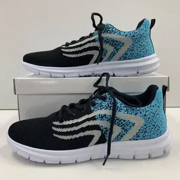 새상품 남성용 26.0cm 경량 스포츠 스니커즈 블랙 2387