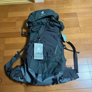 deuter AIRCONTACT CORE 50+10 백팩