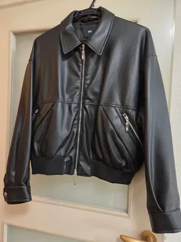 HARE 레더 컴팩트 자켓